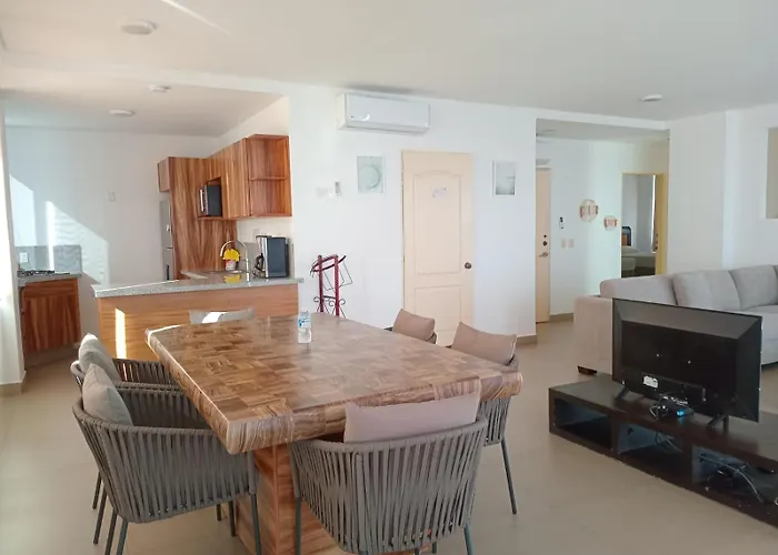 Banderas Suites